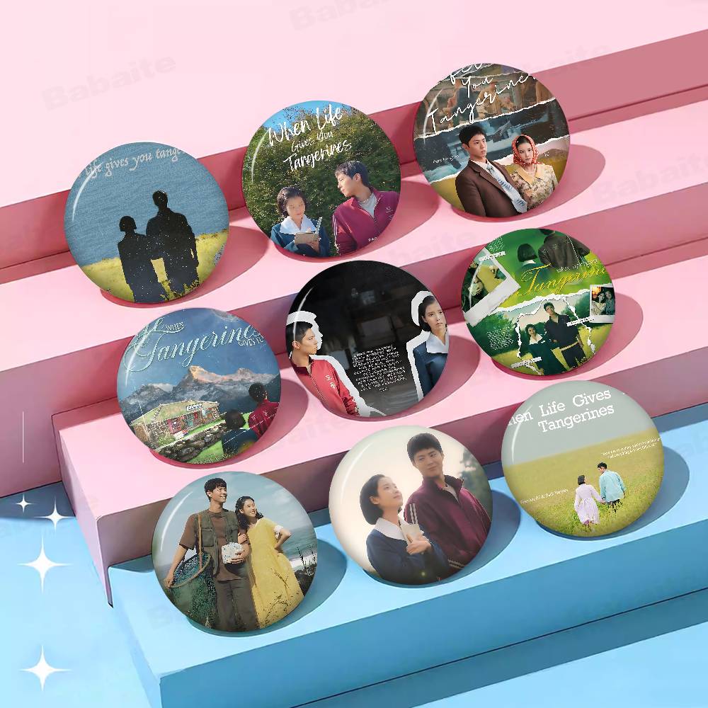 Lifestyle Of Korean - เข็มกลัดรูปผลส้มเขียวหวานจากซีรีส์เกาหลี When Life Gives You งานแฮนด์เมด