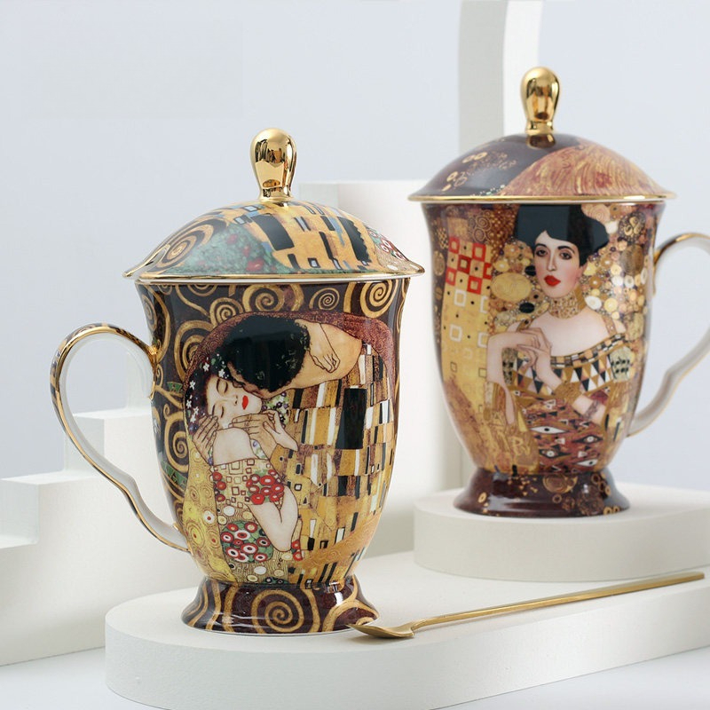 Celadon Ceramic Cup - แก้วเซรามิกยุโรปพร้อมฝาและช้อน แก้วมีหูจับขนาดใหญ่ สำหรับใช้ในออฟฟิศ บ้าน ใส่กาแฟ ชา