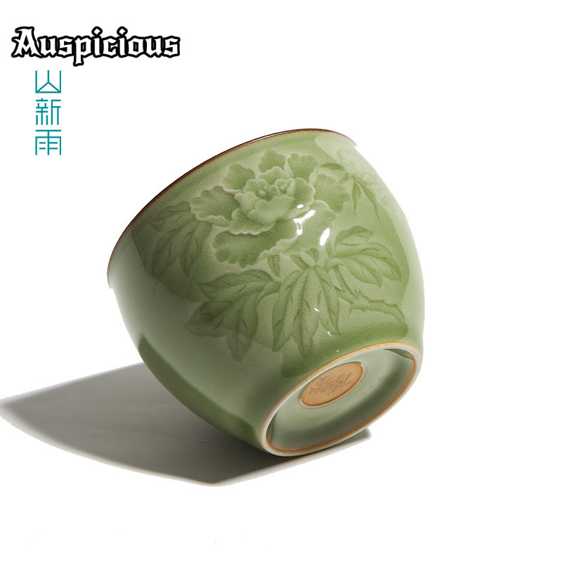 ถ้วยชาเซลาดอนลายดอกโบตั๋น งานแ - Celadon Ceramic Cup บทวิจารณ์และราคา